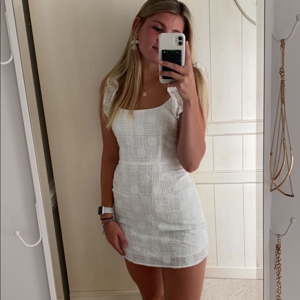 Selfie Leslie White Dress